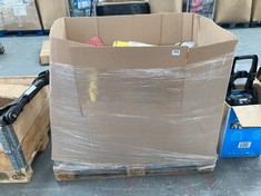 PALLET OF ASSORTED ITEMS TO INCLUDE Q-DRIVE CV BOOT KIT (KERBSIDE PALLET DELIVERY)