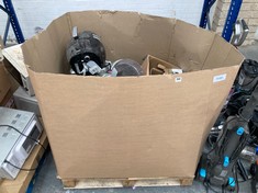 PALLET OF ASSORTED APPLIANCES / PARTS TO INCLUDE TOWER VORTX T17071 (KERBSIDE PALLET DELIVERY)