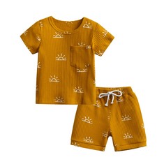 QUANTITY OF ASSORTED ITEMS TO INCLUDE TEARFULLY BABY BOYS CLOTHES SHORT SLEEVE TOP + SHORTS OUTFIT SUMMER CLOTHING SET (YELLOW): LOCATION - RACK C