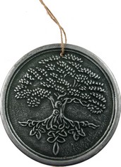 QUANTITY OF ASSORTED ITEMS TO INCLUDE LISA PARKER TERRACOTTA TREE OF LIFE PLAQUE BY ORNAMENT SILVER 20X20X1.5 CM: LOCATION - RACK D