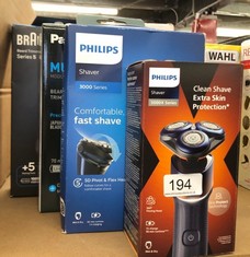 QUANTITY OF ITEMS TO INCLUDE PHILIPS SERIES 3000 WET OR DRY MEN'S ELECTRIC SHAVER WITH A 5D PIVOT & FLEX HEADS, SHINY BLUE: LOCATION - C RACK