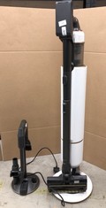 SAMSUNG HOOVER AND HOOVER CHARGING STAND COLOUR WHITE AND GOLD:: LOCATION - C RACK