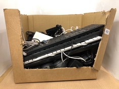 QUANTITY OF TECH ITEMS TO INCLUDE KENSINGTON KEYBOARD: LOCATION - G RACK