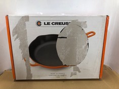 LE CREUSET SIGNATURE ROUND SKILLET: LOCATION - G RACK