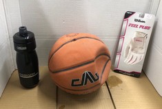 QUANTITY OF SPORT ITEMS TO INCLUDE WILSON BASKETBALL: LOCATION - G RACK