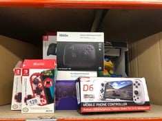 QUANTITY OF ITEMS TO INCLUDE HORI - D-PAD CONTROLLER (LEFT) SUPER MARIO (NINTENDO SWITCH): LOCATION - B RACK