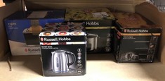 QUANTITY OF ITEMS TO INCLUDE RUSSELL HOBBS BRUSHED STAINLESS STEEL ELECTRIC 1.7L CORDLESS KETTLE (QUIET & FAST BOIL 3KW, REMOVABLE WASHABLE ANTI-SCALE FILTER, PUSH BUTTON LID, PERFECT POUR SPOUT) 204