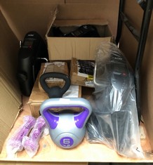 QUANTITY OF ASSORTED SPORTS ITEMS TO INCLUDE 6KG KETTLEBELL: LOCATION - TABLES(COLLECTION OR OPTIONAL DELIVERY AVAILABLE)