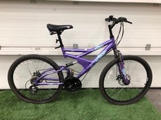 WOMENS CHALLENGE CYCLES MOUNTAIN BIKE 10 SPEED THUMB SHIFT GEARS SHIMANO V BRAKES WITH DUAL SUSPENSION: LOCATION - FRONT FLOOR(COLLECTION OR OPTIONAL DELIVERY AVAILABLE)