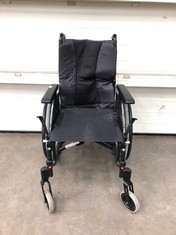 INVACARE FOLDABLE WHEELCHAIR WITH BRAKES AND SEAT BELT: LOCATION - FRONT FLOOR(COLLECTION OR OPTIONAL DELIVERY AVAILABLE)