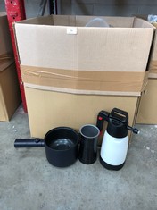 QUANTITY OF ASSORTED ITEMS TO INCLUDE BREVILLE MINI BLENDER : LOCATION - LEFT RACK(COLLECTION OR OPTIONAL DELIVERY AVAILABLE)