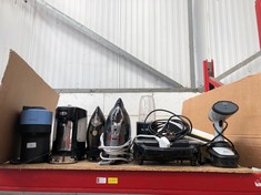 QUANTITY OF ASSORTED ITEMS TO INCLUDE RUSSELL HOBBS POWER STEAM ULTRA IRON: LOCATION - LEFT RACK(COLLECTION OR OPTIONAL DELIVERY AVAILABLE)