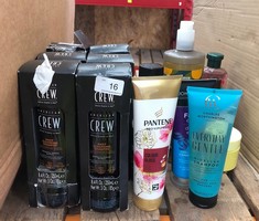 QUANTITY OF ASSORTED BEAUTY ITEMS TO INCLUDE AMERICAN CREW OFFICIAL SUPPLIER TO MEN DAILY CLEANSING SHAMPOO - COLLECTION ONLY - LOCATION RIGHT RACK