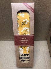 QUANTITY OF ASSORTED ITEMS TO INCLUDE ART TRIBUTE GUITAR STRAP COTTON YELLOW SPRING BLOSSOM FLOWERS INCLUDES 2 PICKS + STRAP LOCKS + STRAP BUTTON. FOR BASS, ELECTRIC & ACOUSTIC GUITARS. AN AWESOME GI