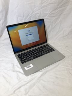 APPLE MACBOOK PRO 2017 250GB LAPTOP INTEL CORE I5-7360U, 8GB RAM,   [JPTE62482]: LOCATION - A2