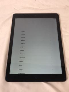 APPLE IPAD AIR 32GB TABLET WITH WIFI: MODEL NO A1474  [JPTE62826]: LOCATION - M3