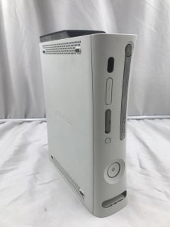 XBOX 360 ELITE 120GB STORAGE + XBOX 360 ACCESSORY  CONSOLE.  [JPTE62761]: LOCATION - M4