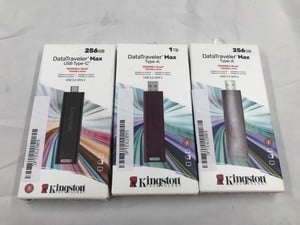 X3 MIXED FLASH DRIVES TO INCLUDE KINGSTON DATA TRAVELER MAX TYPE-A 1TB USB 3.2 GEN 2  FLASH DRIVE.  [JPTE62910]: LOCATION - Q1