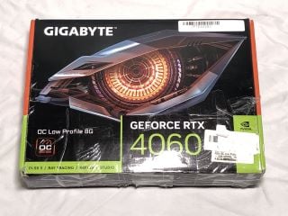 GIGABYTE GEFORCE 4060, OC 8G GRAPHICS CARD, 3X WINDFORCE FANS, 8GB 128-BIT GDDR6 GRAPHICS PROCESSOR UNIT (RRP - £296): MODEL NO GV-N4060OC-8GL  [JPTE62583]: LOCATION - A1