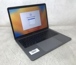 APPLE MACBOOK PRO 2017 250GB LAPTOP INTEL CORE I5-7360U, 8GB RAM,   [JPTE62490]: LOCATION - B4