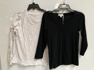 QTY OF ASSORTED WHITE COMPANY ITEMS TO INCLUDE RIBBED SCOOP NECK JERSEY TOP SIZE 10 TOTAL RRP £235