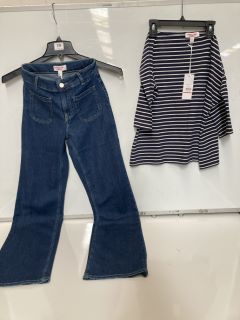 A QTY OF THE WHITE COMPANY CLOTHING TO INCLUDE ORGANIC COTTON FRONT POCKET JEAN SIZE 4 COLOUR MIDWASH TOTAL RRP £150.00