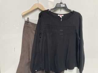 A QTY OF "THE WHITE COMPANY" TO INCLUDE JERSEY LACE INSERT BOHO TOP SIZE 12 BLACK TOTAL RRP £358