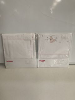 QTY OF ASSORTED THE WHITE COMPANY ITEMS TO INCLUDE RICHMOND OXFORD PILLOWCASE SQUARE 65X65CM TOTAL RRP £135