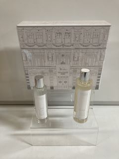 A BOX OF THE WHITE COMPANY ITEMS TO INCLUDE WINTER LARGE HOME SCENTING SET - TOTAL RRP £169