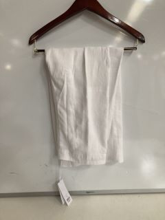 QTY OF THE WHITE COMPANY ITEMS TO INCLUDE WIDE LEG CROPPED LINEN TROUSERS WHITE SIZE 14 TOTAL RRP £196