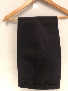 QTY OF THE WHITE COMPANY ITEMS TO INCLUDE ORGANIC COTTON SLIM LEG TROUSERS BLACK SIZE 12 TOTAL RRP £219