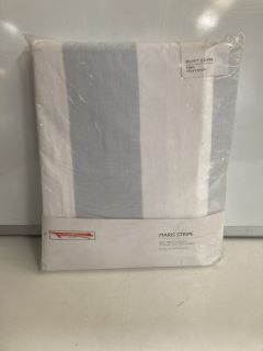 QTY OF THE WHITE COMPANY ITEMS TO INCLUDE MAINE STRIPE DUVET COVER SET KINGSIZE TOTAL RRP £200