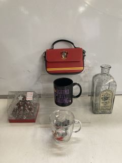 QTY OF ASSORTED ITEMS TO INCLUDE HARRY POTTER GRYFFINDOR BAG