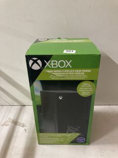 XBOX SERIES X REPLICA DESK FRIDGE