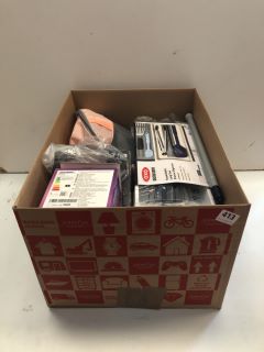 BOX OF ASSORTED ITEMS INC OXO GOOD GRIPS EXPANDABLE LONG TOOL DRAWER ORGANIZER