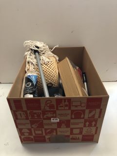 BOX OF ASSORTED ITEMS INC ADDIS COTTON MOP