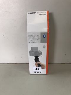 SONY SHOOTING GRIP WITH WIRELESS REMOTE COMMANDER MODEL NO:GP-VPT2BT