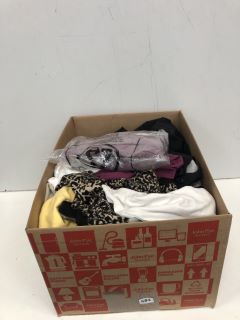 BOX OF PREMIUM CLOTHING VARIOUS SIZES & DESIGNS