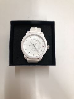 TOMMY HILFIGER WATCH MODEL NO: TH.306.1.47.2433