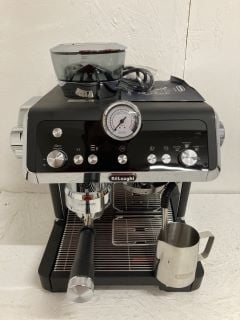 DELONGHI COFFEE MACHINE