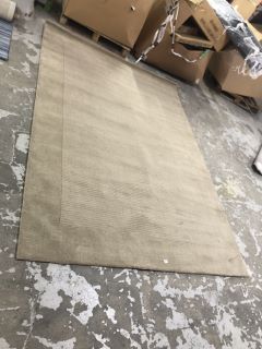 ANYDAY HANDMADE BOARDER WOOL RUG 200 X 300CM (PALE MOLE) RRP - £280.00