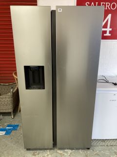 SAMSUNG AMERICAN STYLE FRIDGE FREEZER WITH WATER AND ICE DISPENSER SERIES 8 MODEL RS68A8840B1 RRP £1,049