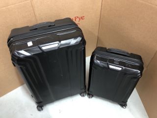 SET OF 2 SAMSONITE SUITCASES