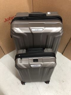 SET OF 2 SAMSONITE SUITCASES