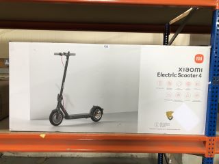 MI XIAMOI ELECTRIC SCOOTER 4 (WITH CHARGER)(COLLECTION ONLY)