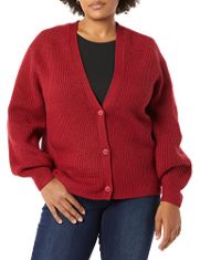 QTY OF ITEMS TO INLCUDE BOX OF APPROX 30 X ASSORTED CLOTHES TO INCLUDE ESSENTIALS WOMEN'S SOFT TOUCH RIBBED BLOUSON CARDIGAN, DARK RED, S, ESSENTIALS MEN'S FLANNEL PYJAMA TROUSERS (AVAILABLE IN BIG &