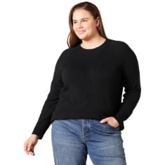 QTY OF ITEMS TO INLCUDE BOX OF APPROX 30 X ASSORTED CLOTHES TO INCLUDE ESSENTIALS WOMEN'S CLASSIC-FIT SOFT TOUCH LONG-SLEEVE CREWNECK JUMPER, BLACK, S, ESSENTIALS WOMEN'S CLASSIC-FIT PUFF SHORT-SLEEV