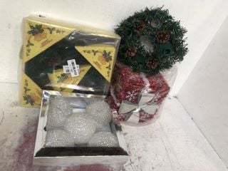 1 X BOX OF ASSORTED CHRISTMAS ITEMS INCLUDING CHRISTMAS CONCEPTS PACK OF 5 BAUBLES