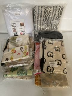 1 BOX OF ASSORTED BAGS AND THROWS INCLUDING BED CANOPY