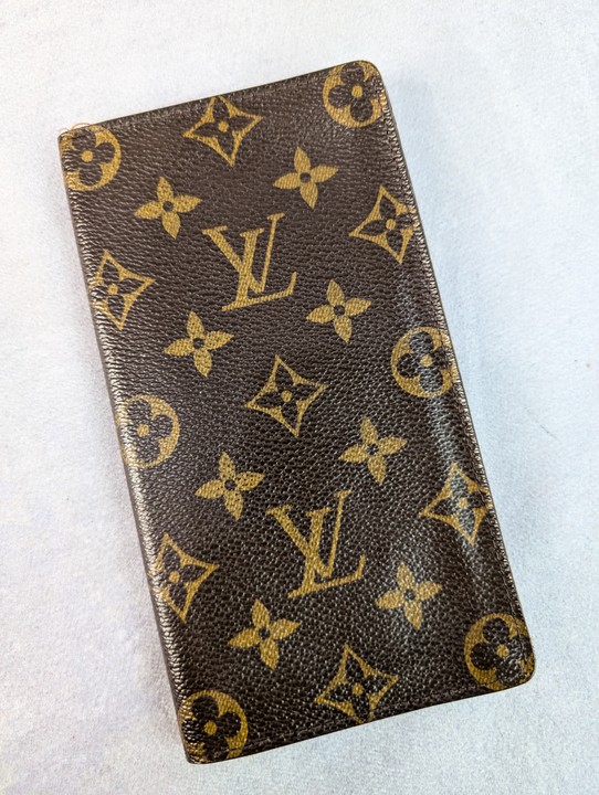 Louis Vuitton Monogram Wallet, Dimensions 17.5x9.5x1cm(Approx) (VAT ONLY PAYABLE ON BUYERS PREMIUM)